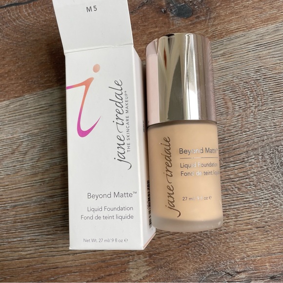 Jane Iredale Beyond Matte Liquid Foundation M5 9FL OZ - Picture 16 of 16